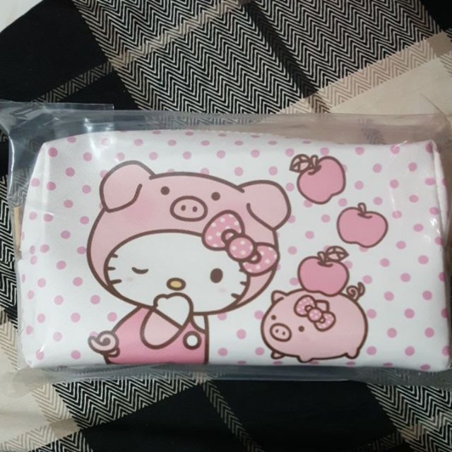(保留)【個人收納】7-11福袋 Hello Kitty化妝包