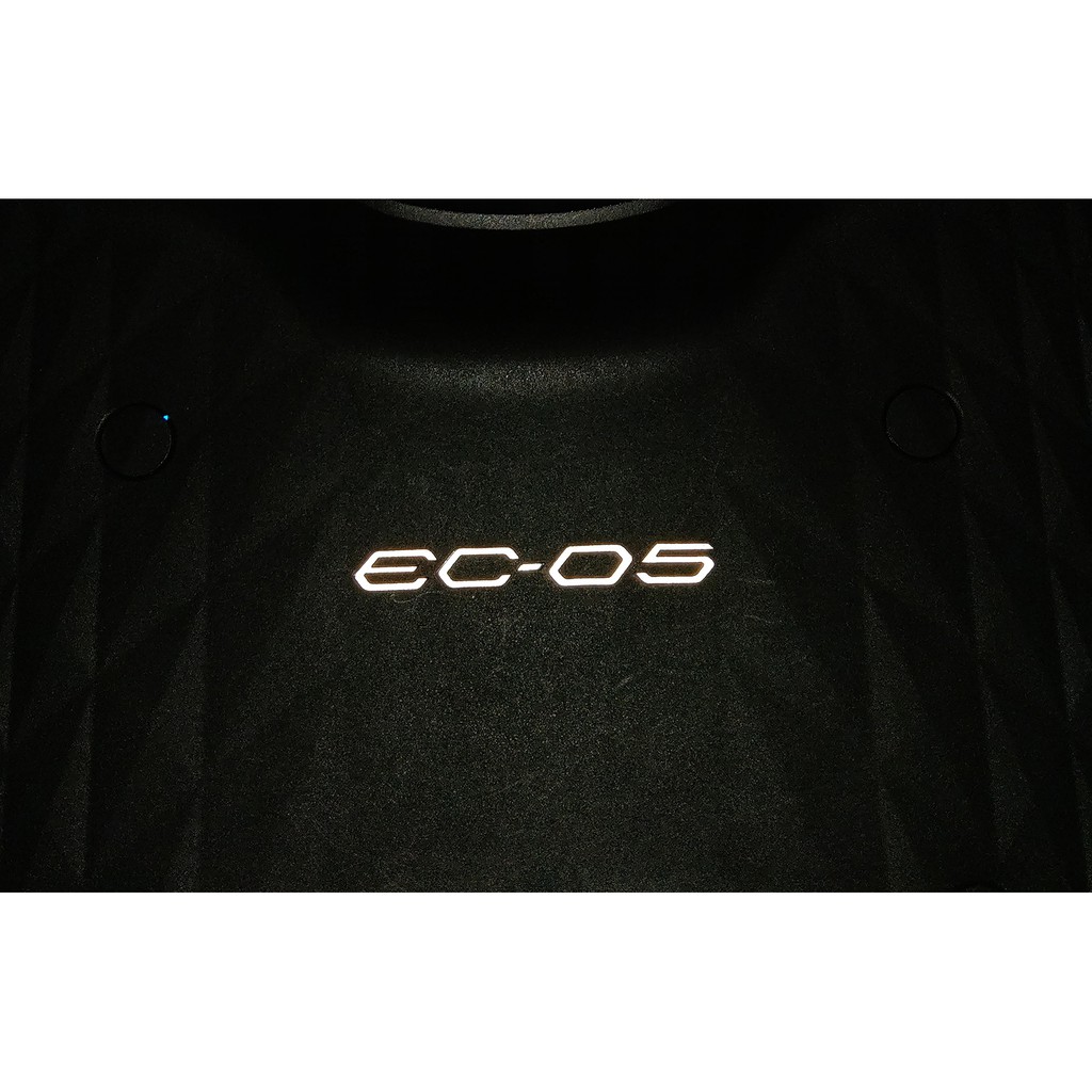 YAMAHA EC05 EC-05 專屬踏板LOGO反光貼【黑幫彩貼】