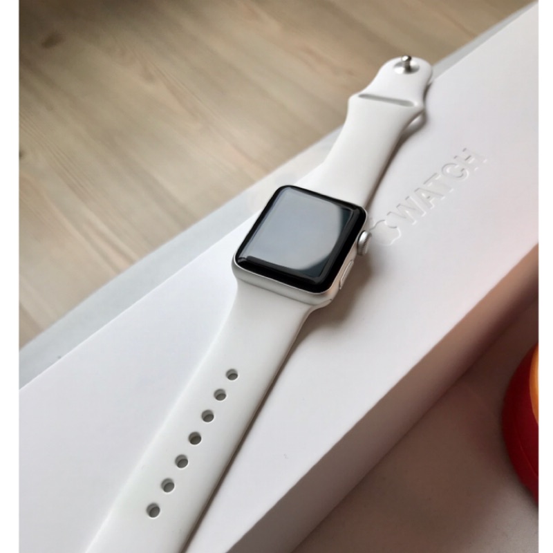 Apple Watch2 38公釐鋁金屬（白）二手保持良好