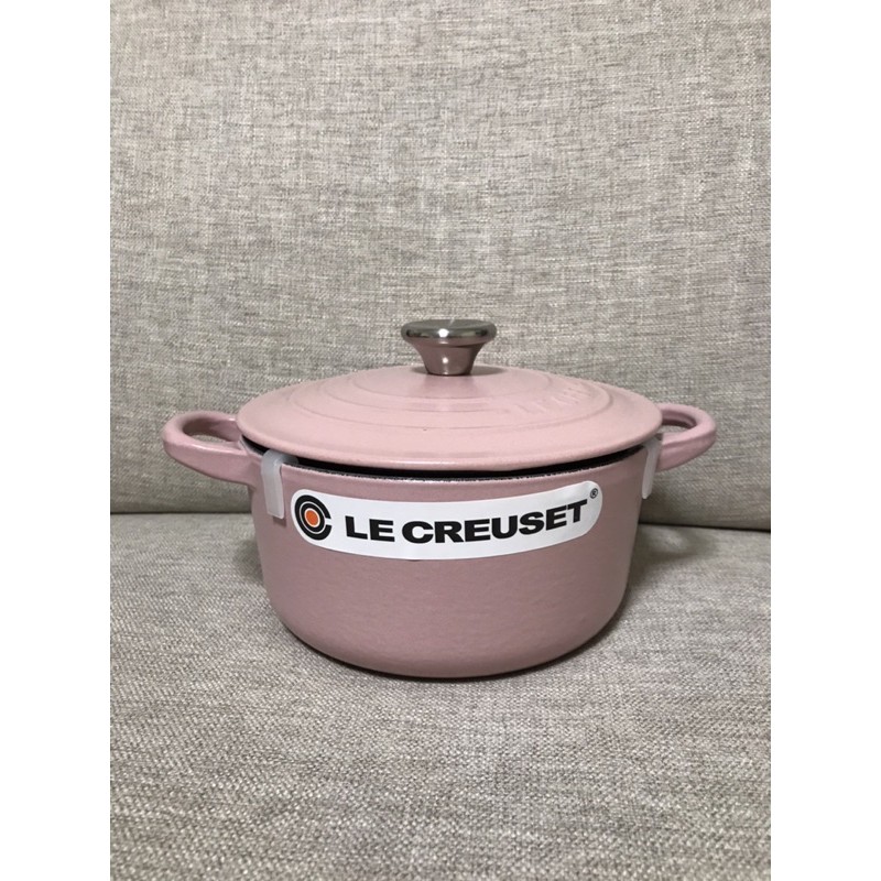 Le Creuset 16cm琺瑯圓鍋 甜心粉（砂糖粉）