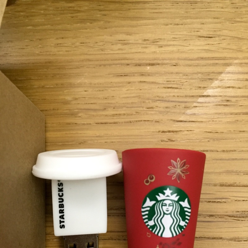 （搬家拋售）星巴克starbucks隨身碟