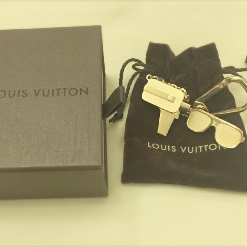 Louis Vuitton 鑰匙圈 攝影機 太陽眼鏡