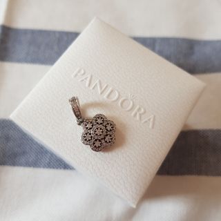 潘朵拉 pandora 串飾 吊飾 二手 真品 購於澳洲pandora官網