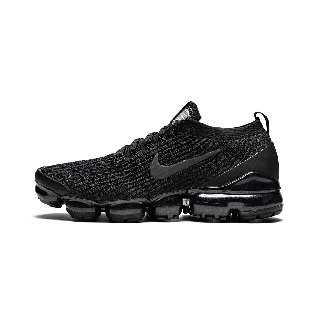 nike vapormax size 6 black
