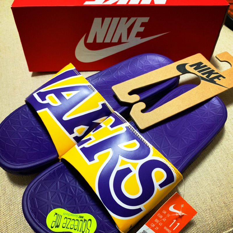 nike benassi solarsoft lakers