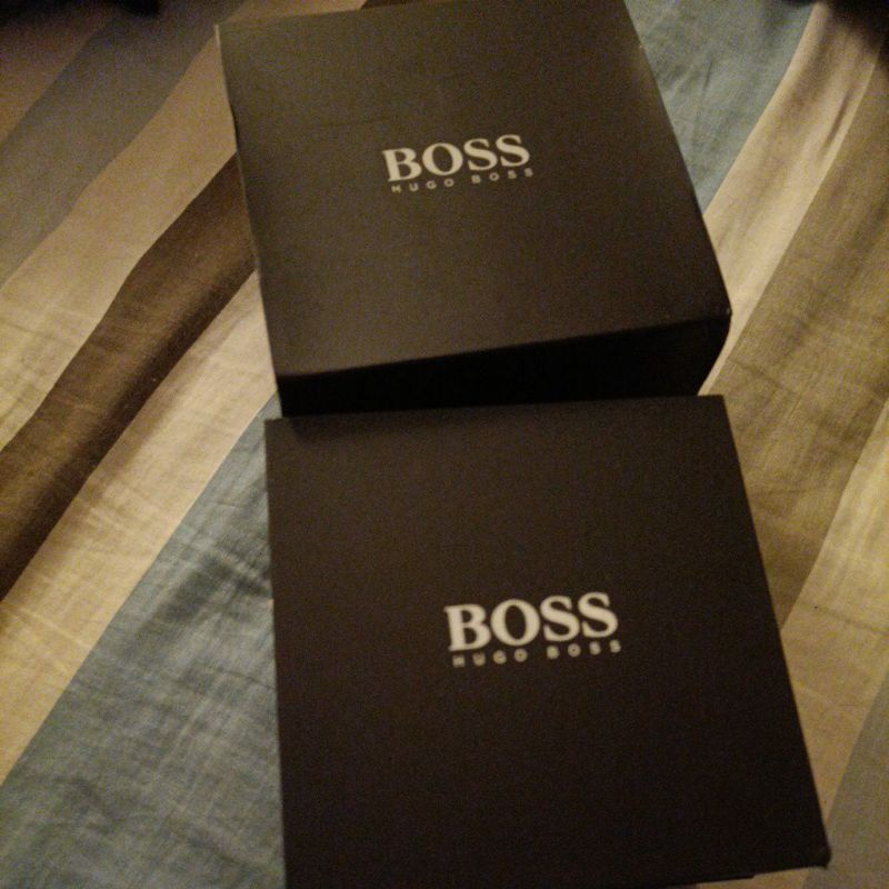 Boss手錶空盒子紙套
