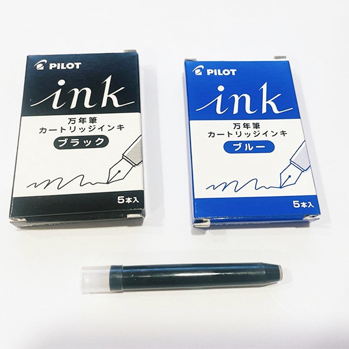 日本 PILOT百樂 卡式墨水管 黑色/藍色