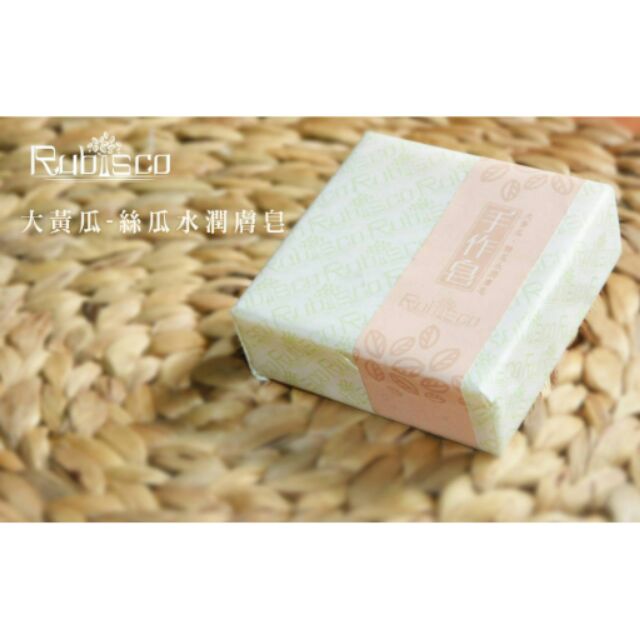 RuBisCo😘大黃瓜～絲瓜水潤膚皂😍😍😍手工皂