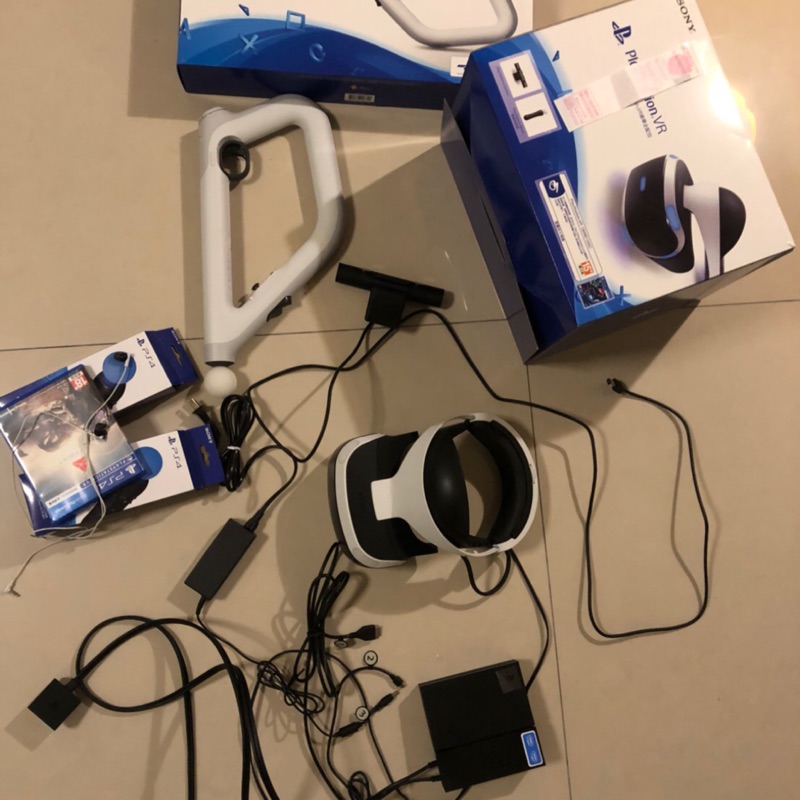 ✌🏻二手✌🏻 PS4 VR豪華組 VR射擊槍組遊戲 VR