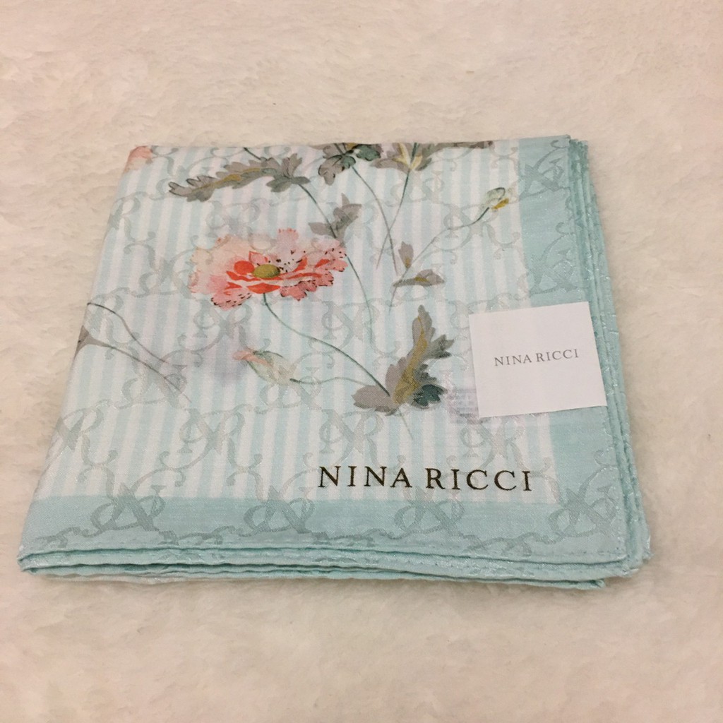（全新 附原包裝 包裝泛黃 內容物完好）NINA RICCI 典雅淺藍色花卉圖樣絲巾手帕 日本製