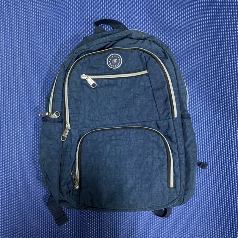 Bikali fashion輕量尼龍多功能後背包 / 二手 全新 包包 旅行包 運動包 登山包 行李包
