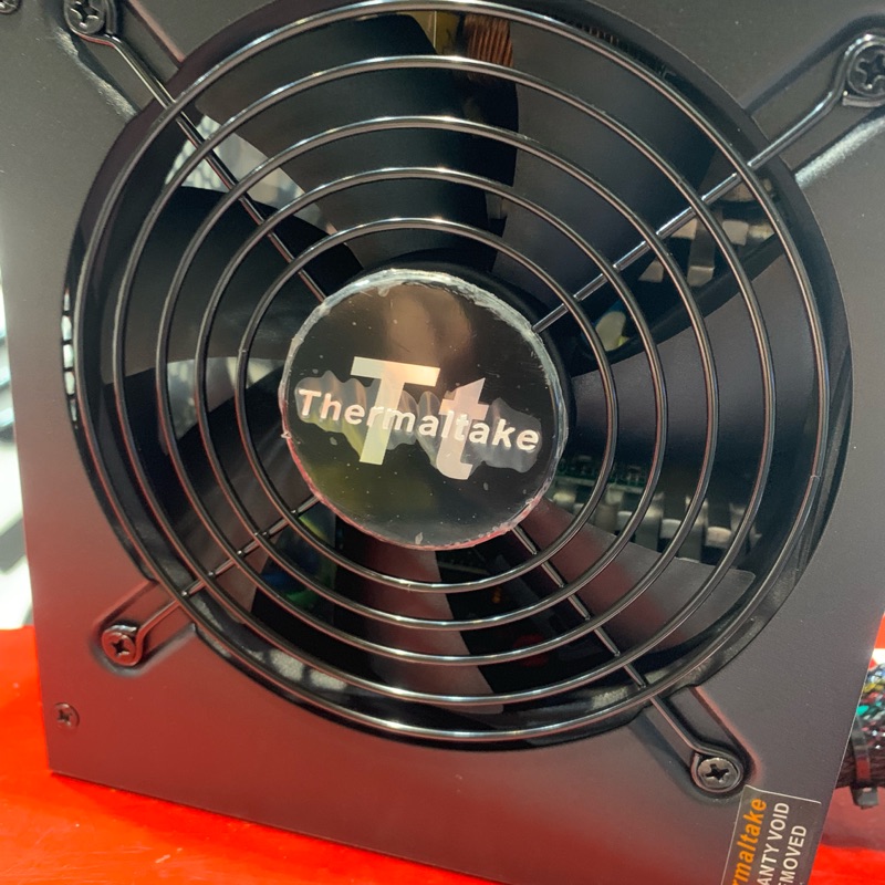 曜越 金牌 600w電供