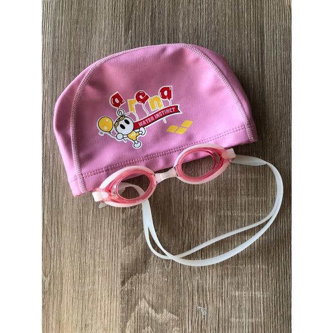 ▲米寶小小販售鋪▲日本Arena 阿瑞娜 二手兒童粉色游泳帽泳鏡 舒適不勒頭 PSS7650J