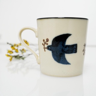 現貨 日本製 BISQUE 美濃燒 馬克杯 藍色海鷗｜餐具 杯子 陶瓷杯 茶杯 水杯 牛奶杯 咖啡杯 富士通販