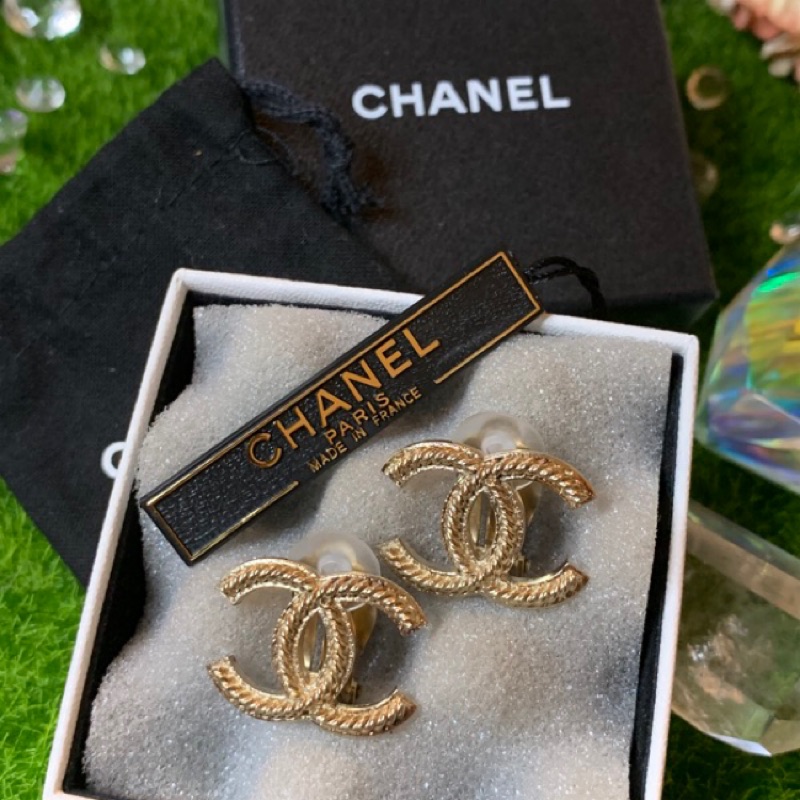 Chanel香奈兒經典品牌logo造型夾式耳環 二手品