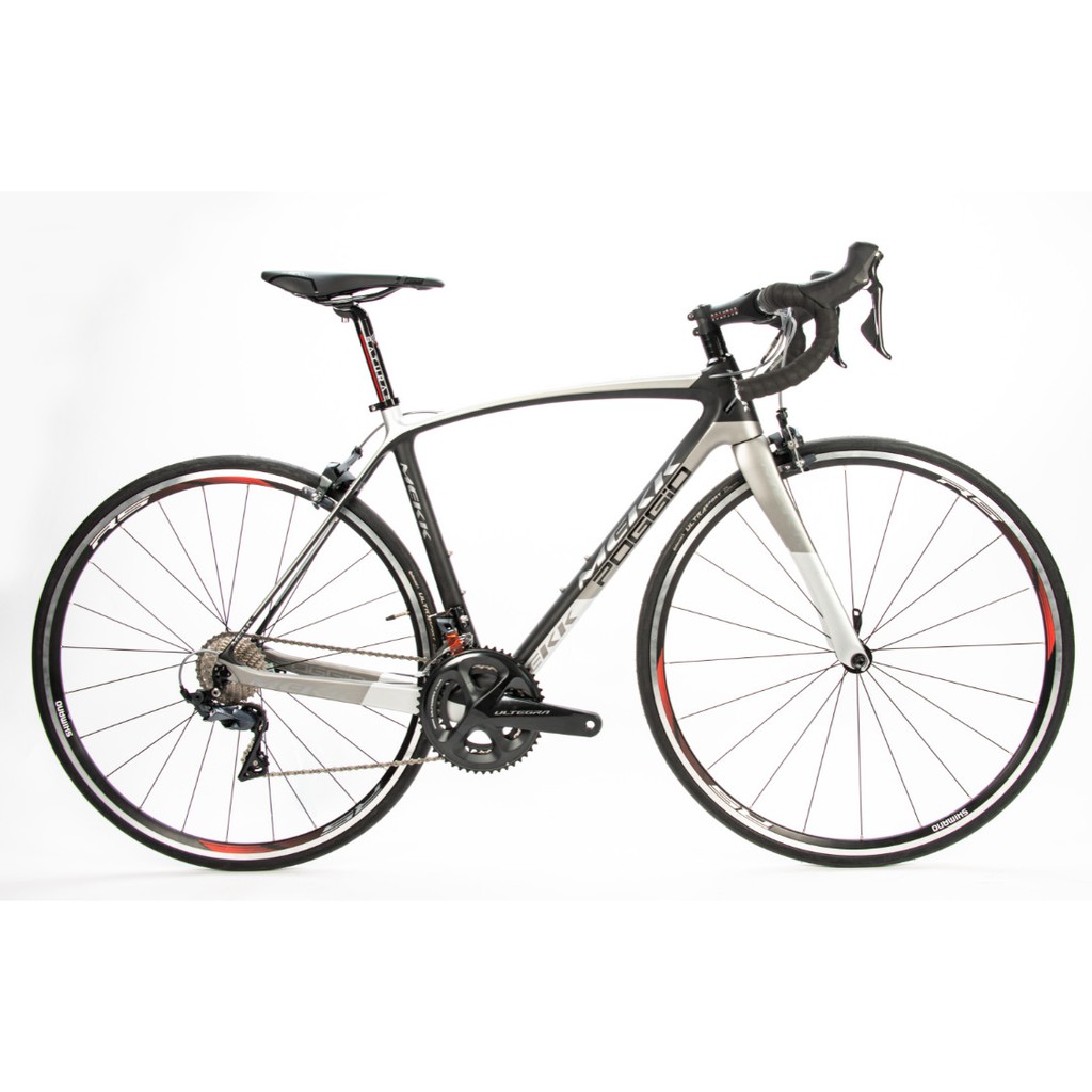 伯爵 POGGIO 3.0 Shimano Ultegra 22速碳纖維公路車