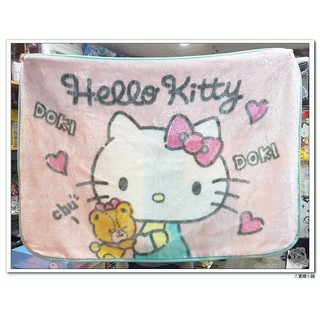 毯子 HELLO KITTY 凱蒂貓 保暖披肩 午睡毯 懶人被 膝上毛毯 我愛寶貝熊款 Sanrio 八寶糖小舖