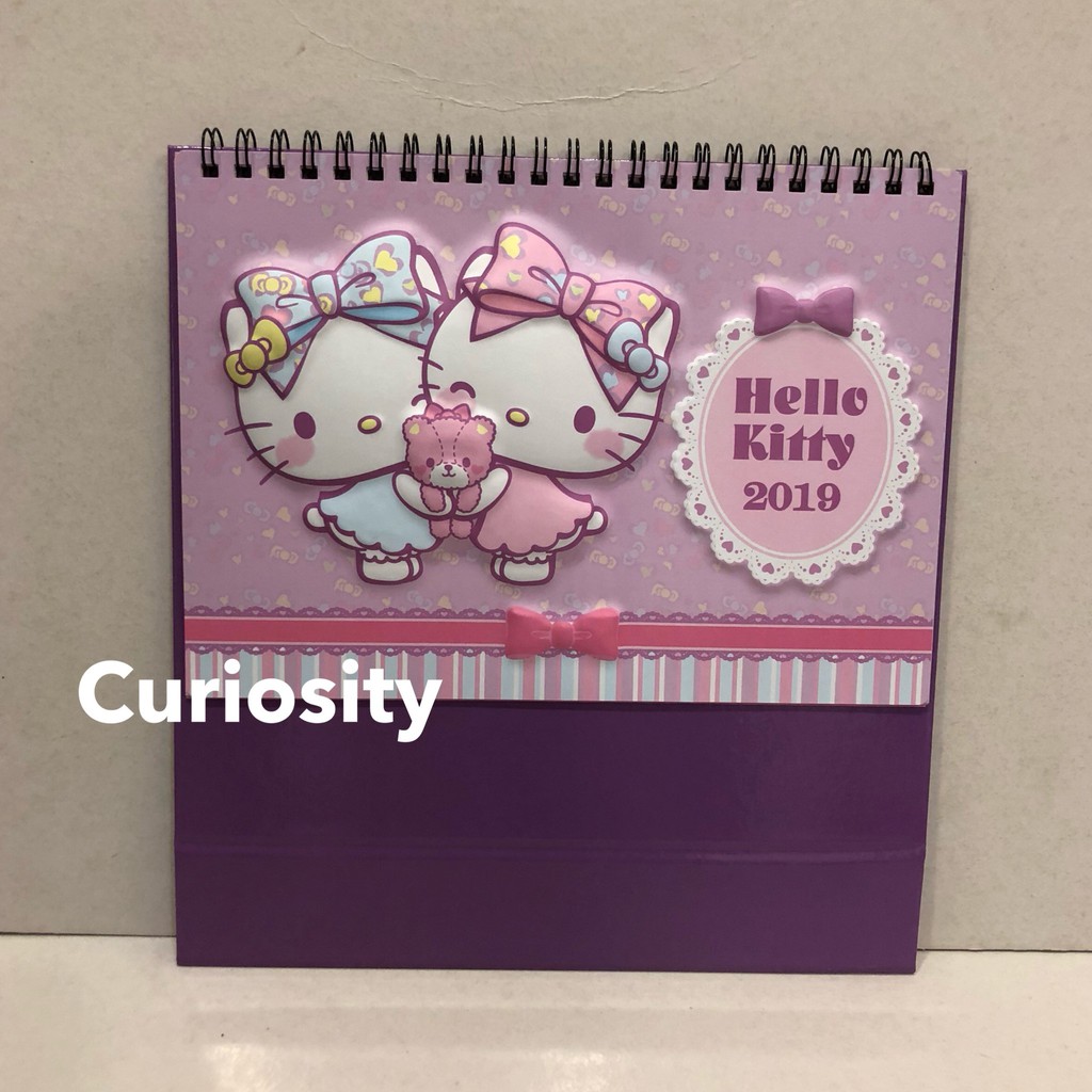 【Curiosity】2019年SANRIO三麗鷗Kitty凱蒂貓立體封面立式三角桌曆$200↘$170台灣假期農曆月曆