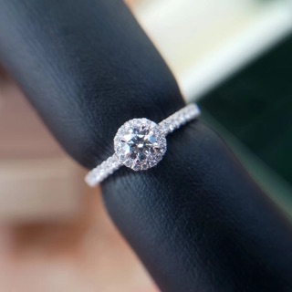璽朵珠寶 [ 18K金 30分 放大 鑽石 戒指 ] 微鑲工藝 時尚設計 鑽石權威 婚戒顧問 婚戒第一品牌 GIA