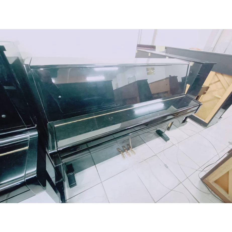 便宜出售 台灣山葉 YAMAHA UT-11二手鋼琴 YT22萬號 43000