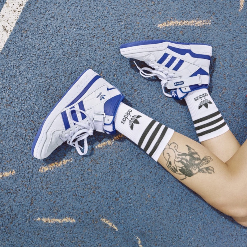 【R-MAN】 Lisa x Adidas Forum 復古鞋 白藍色 韓國主打款 X型 腳踝束帶設計 FY4976