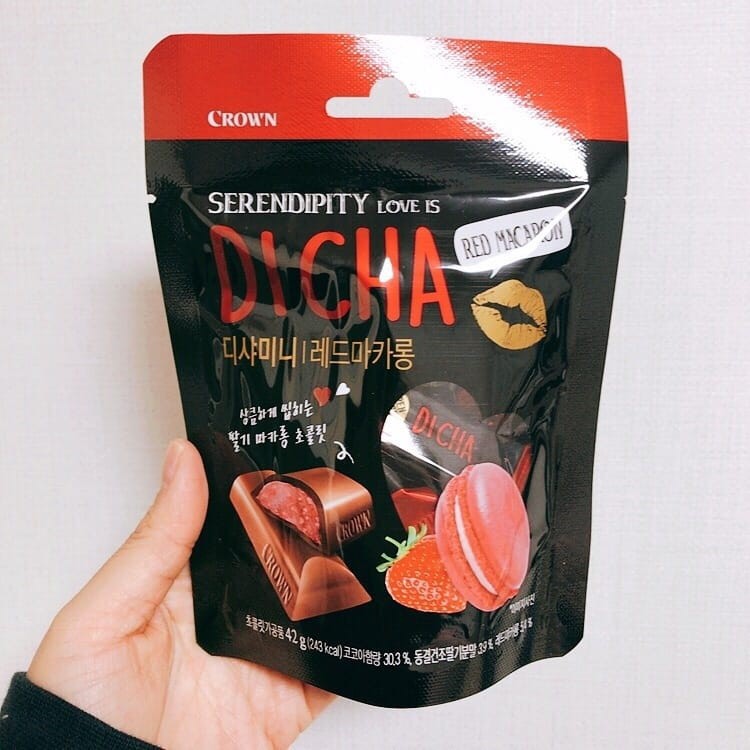 🎉即期特價出清🎉韓國 CROWN DICHA 草莓馬卡龍巧克力 皇冠 草莓巧克力 草莓馬卡龍 42g