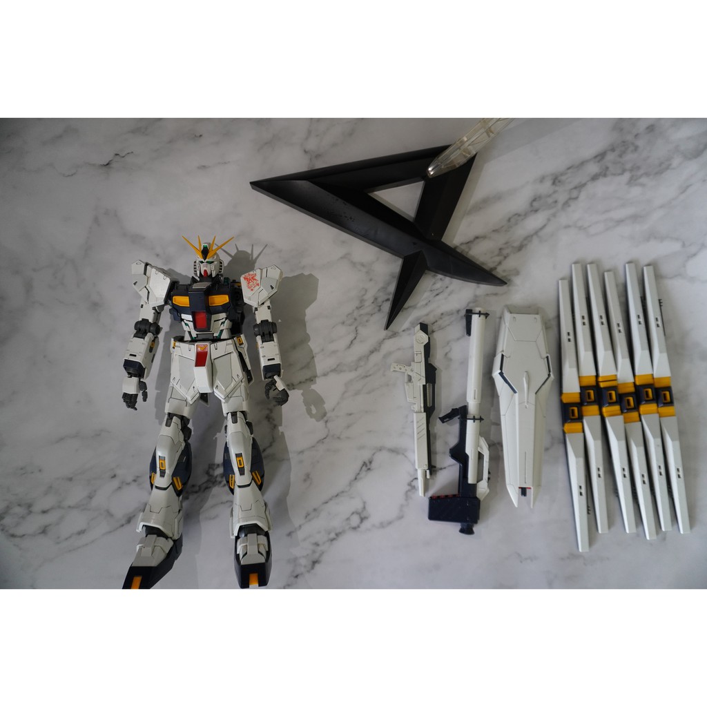 MG ν Gundam RX-93 ver.Ka｜Nu鋼彈(Ka版)｜萬代Bandai｜現貨已組