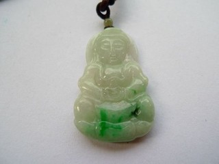 女人要有錢 天然緬甸玉 正品A貨翡翠 冰糯種 白底青保平安玉觀音吊墜 玉墜 墜子 玉珮*證號022