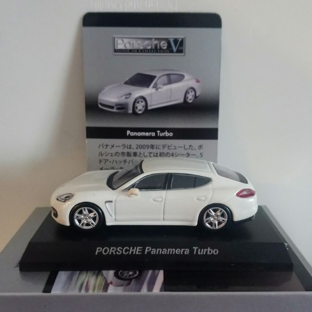 Kyosho 京商 1/64 Porsche Panamera Turbo 白