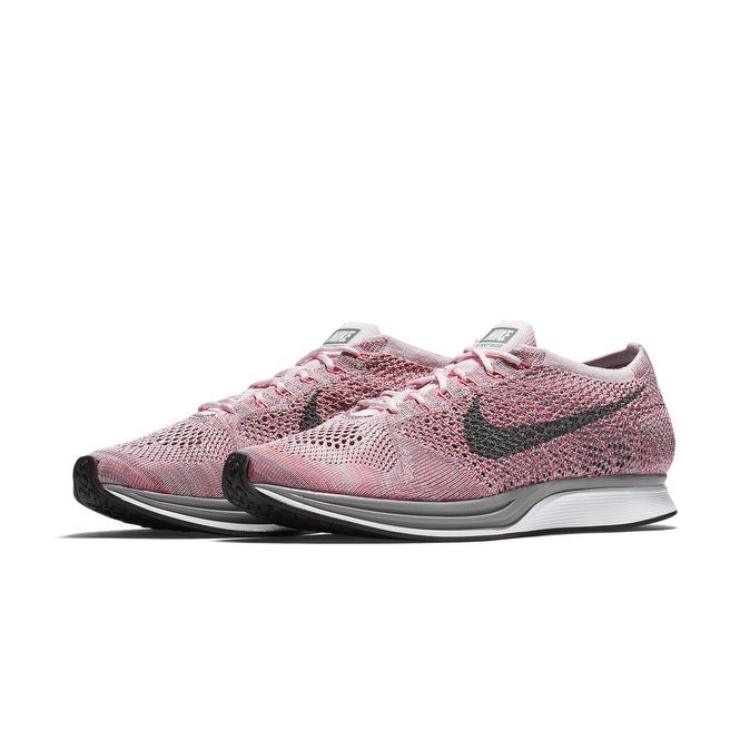 nike flyknit racer strawberry