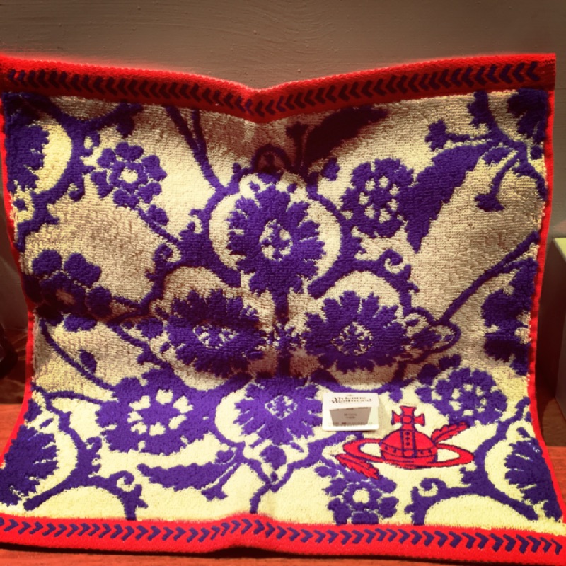 Vivienne Westwood 刺繡小方巾手帕