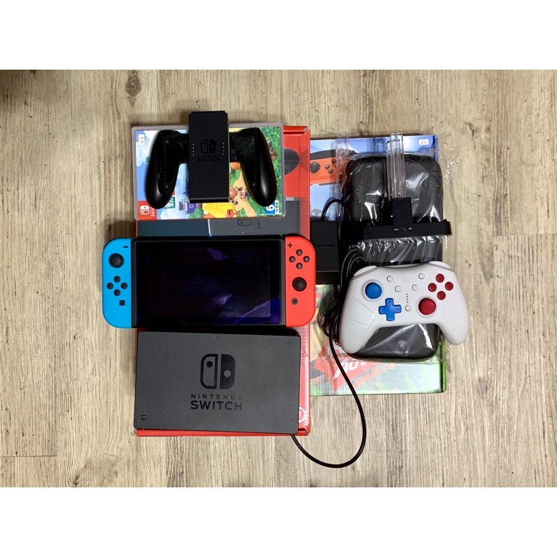 Nintendo Switch紅藍電力加強版+健身環+一些配備 極新二手