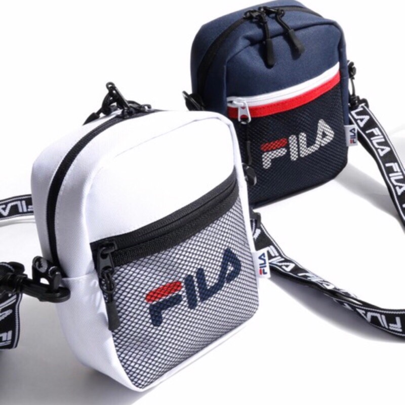 （現貨出清中）Fila 字體logo 小包 腰包 肩包 送carhartt 鑰匙圈 日本正品