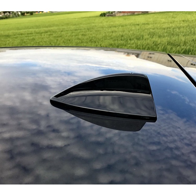 圓夢工廠 Ford 福特 Focus Fiesta Mondeo 車頂 鯊魚鰭 飾貼 鍍鉻銀 碳纖紋 烤漆黑 銀 白