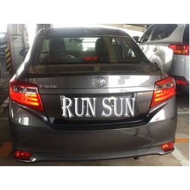 ●○RUN SUN 車燈,車材○● 全新 豐田 13 14 15 VIOS 威馳 LED紅白三條光版 尾燈 對應原車直上