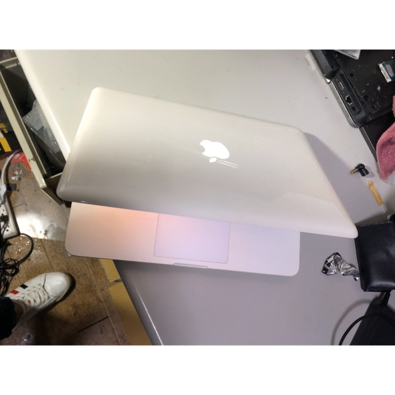 桌機王-蘋果 Apple 商務筆電