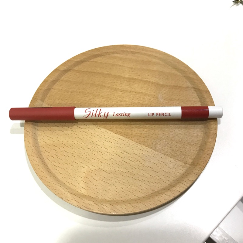 《💯正貨》 Missha 唇線筆 silky lasting lip pencil 色號#salsa red