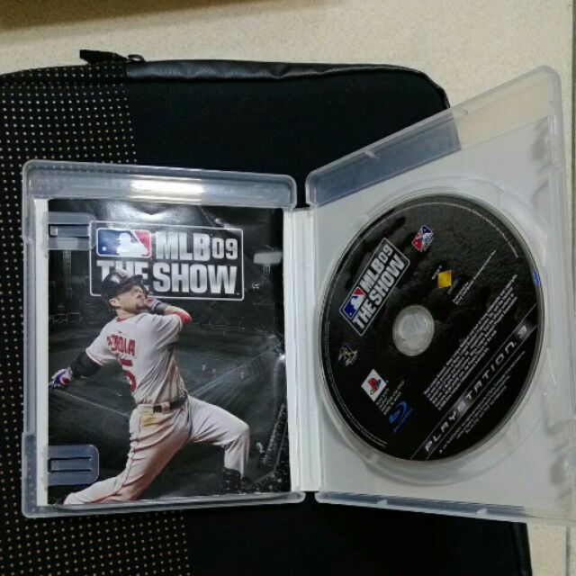PS3 MLB09 THE SHOW 光碟有刮痕，說明書有摺痕