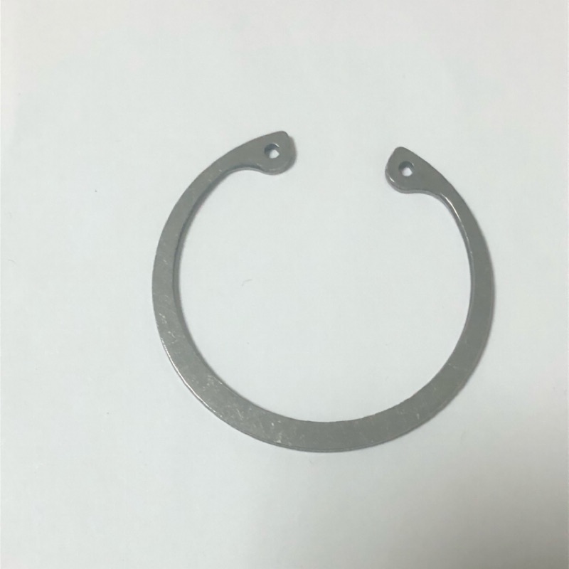 304白鐵R型扣環（孔用）較小規格