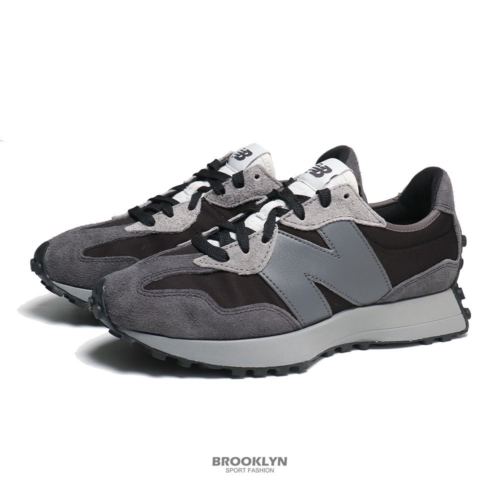 New Balance Nb small logo crew sweat in grey