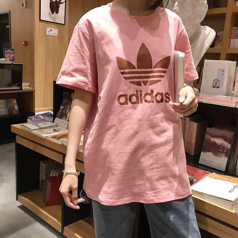 Adidas 愛迪達三葉草玫瑰粉乾燥玫瑰粉白oversize 愛迪達短袖t恤女生時尚休閒短袖t恤粉色 蝦皮購物