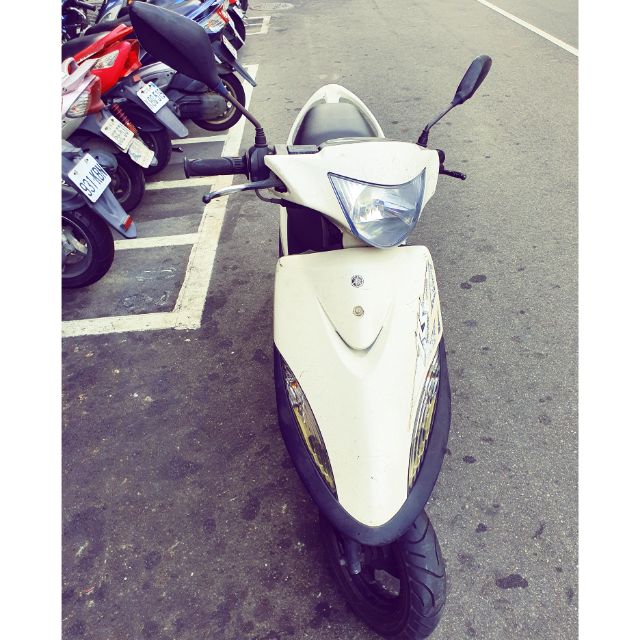 自售二手機車 04年山葉yamaha Rs 100 白色機車可電發無改裝 蝦皮購物