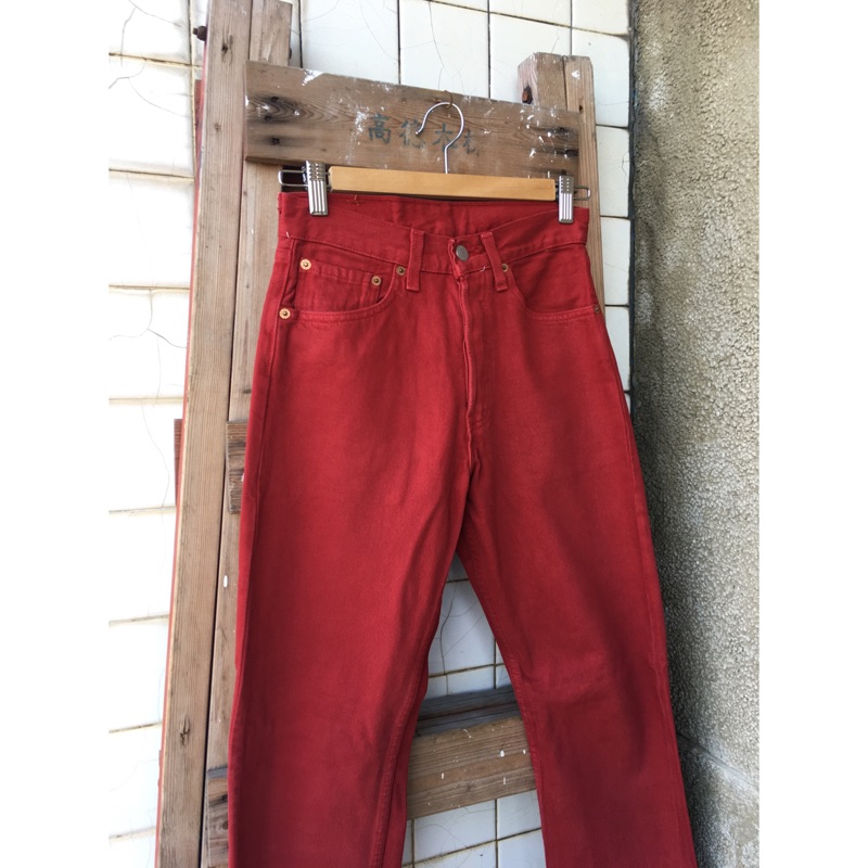 W26 美國製 501 高腰 女版 Levis 紅色 牛仔褲 vintage 色褲 1999年製 搶先看