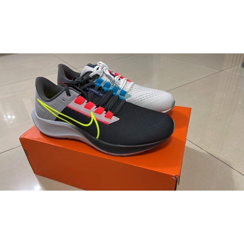 Nike Pegasus 38 鴛鴦全新台灣公司貨 Us10