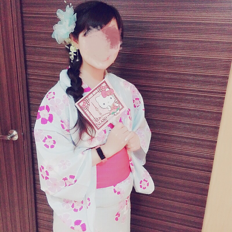 Uniqlo日式水藍櫻花和服浴衣出租