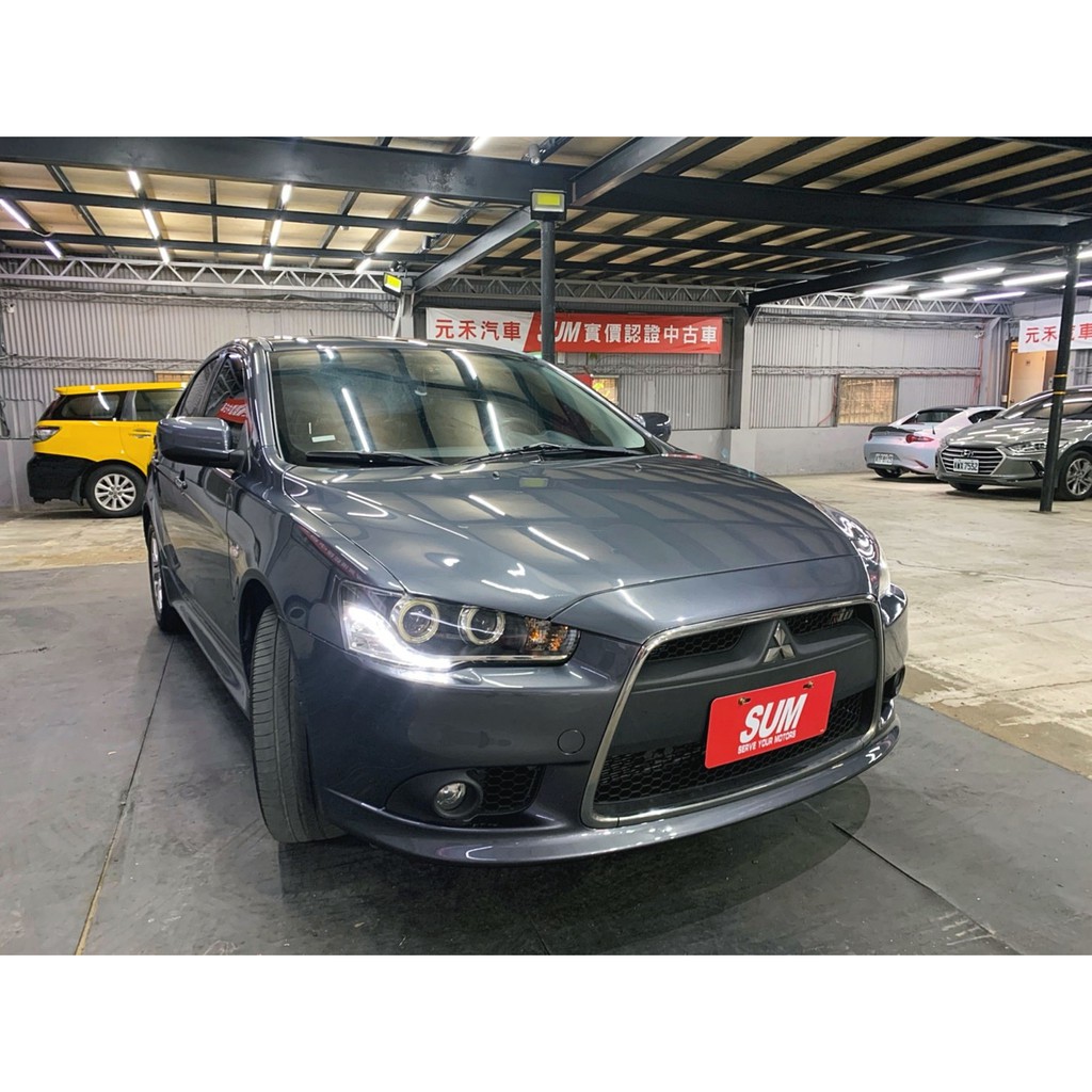 二手車中古車買賣 14 Mitsubishi Lancer Io 2 0 實價刊登 25 8萬 可小議 蝦皮購物