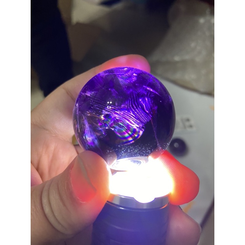 烏拉圭紫水晶球-4.3公分-七彩加指紋