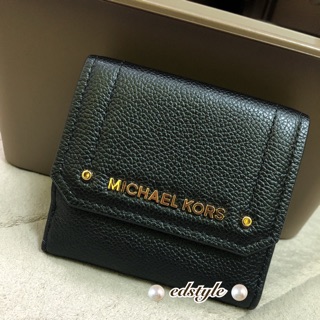 真皮短夾。MICHAEL KORS 經典黑 。HAYES系列。免運費