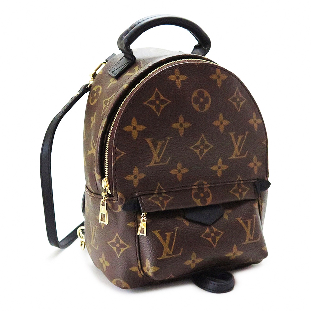 Louis Vuitton LV Discovery backpack new Green Leather ref.800920 - Joli  Closet