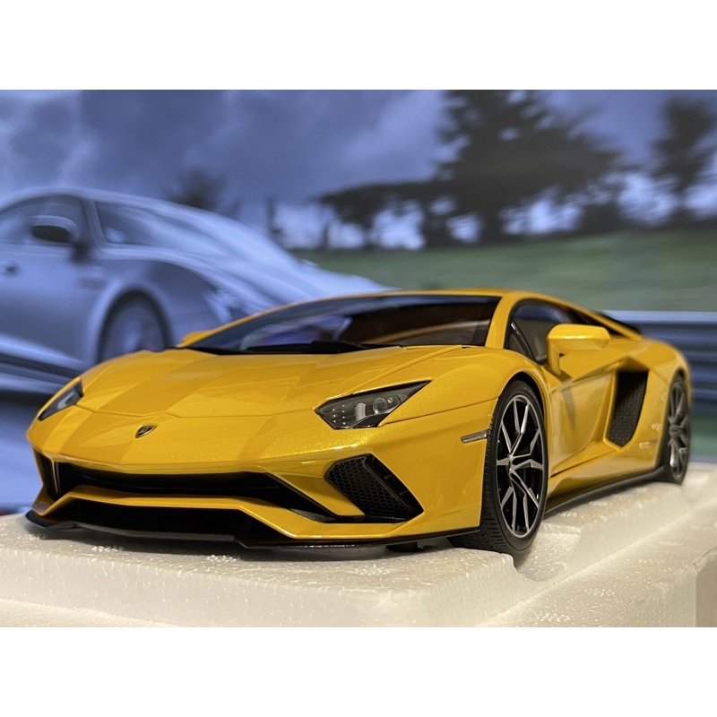 ｜AUTOart｜Lamborghini Aventador S 1:18 模型車